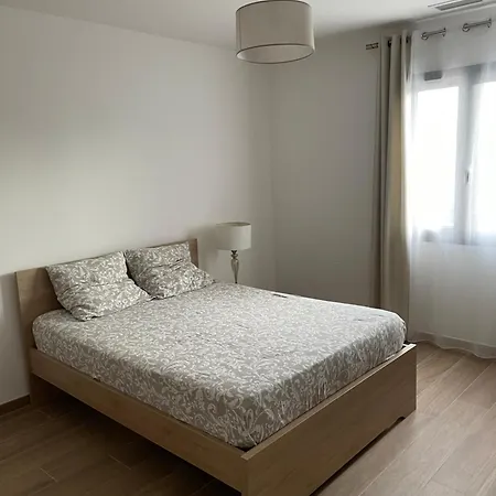4 * Carpentras
